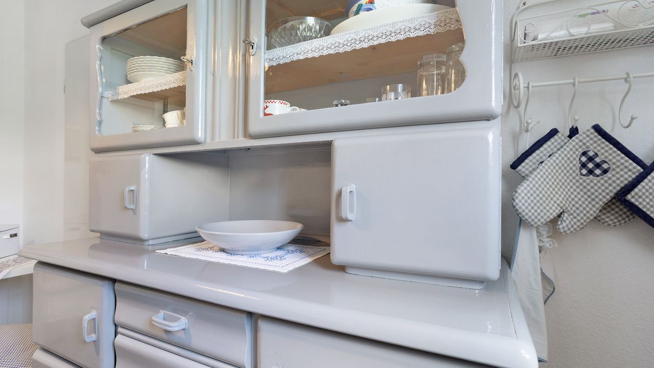 KITCHEN, INSIDE KITCHEN, INSIDE